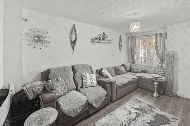 44, Warren Way, Dorset photo 2