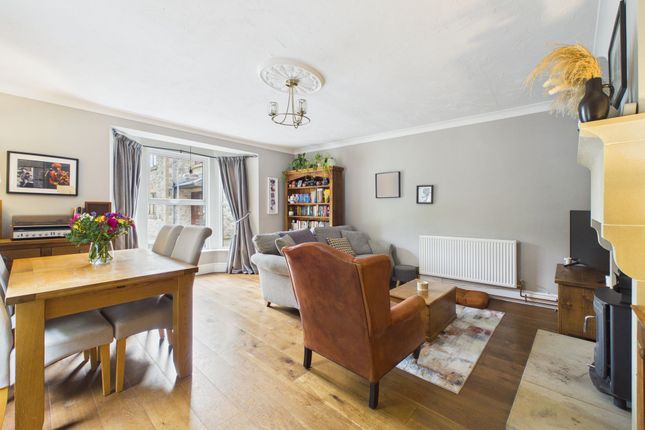 49 Yeoman Street, Matlock photo 2