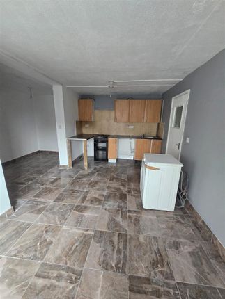 Flat 41, St Clements Court, 94 Fosse Lane, Leicester photo 2