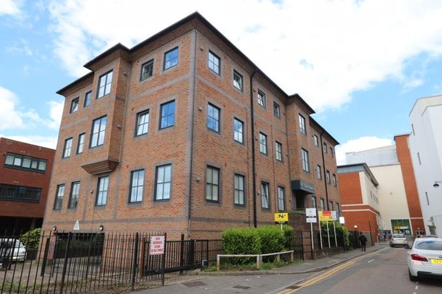 Flat for sale in Mendy Street, High Wycombe