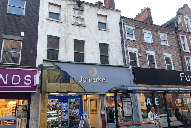 Retail premises to let in Fawcett Street, Sunderland