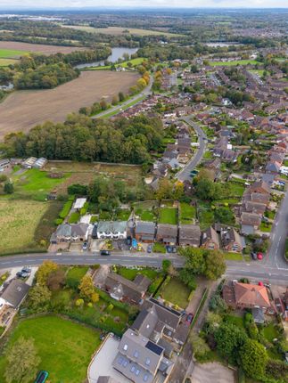 Moss Bank Road, St. Helens photo 4