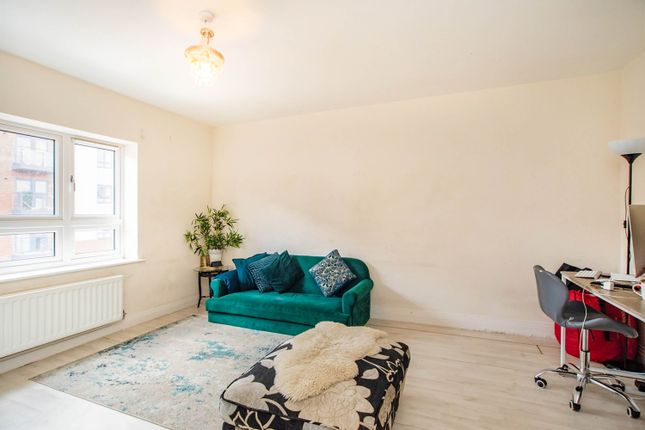 Terraced house for sale in Rembrandt Way, Watford