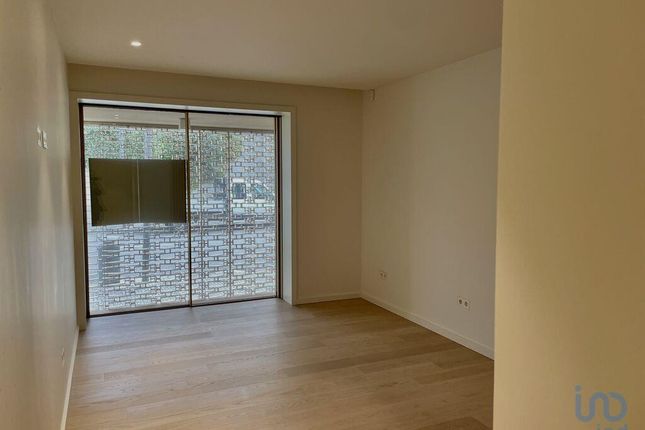 Apartment for sale in Street Name Upon Request, Porto, Pt