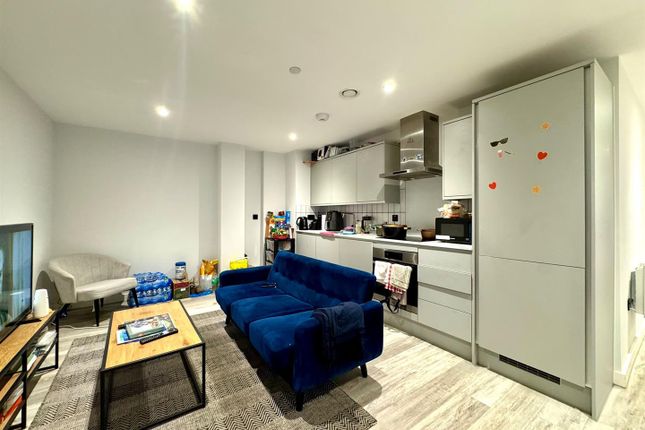 408 Apex Lofts, 50 Warwick Street, Birmingham photo 2
