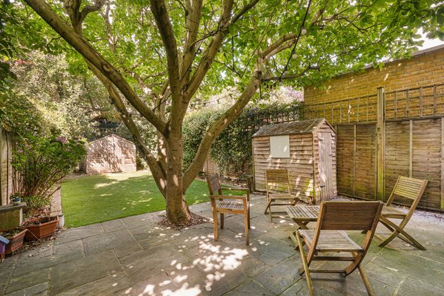 72, Thornton Avenue, London photo 4