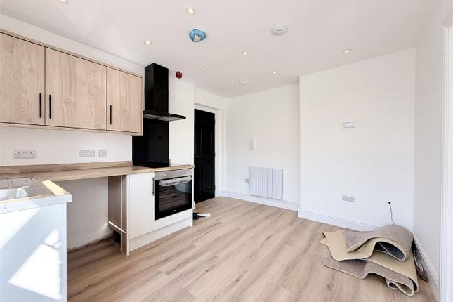 Flat 4, 222, Station Road, Nottingham photo 3