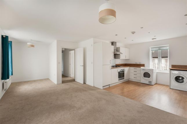 3, Hobby Road, Bodicote photo 2