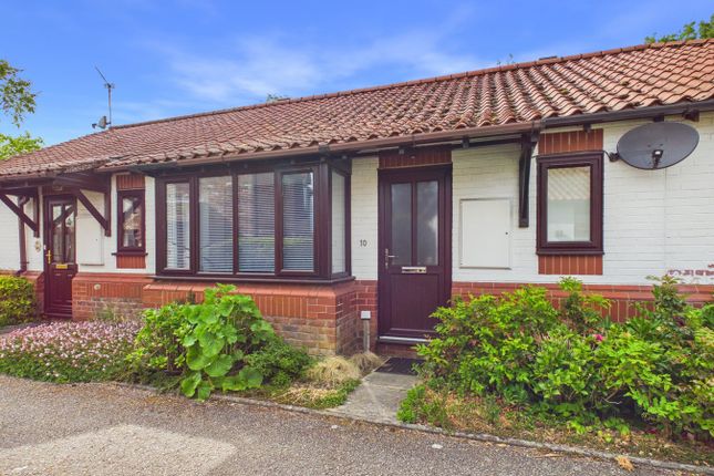 2-bed house on 10, The Moorings, King's Lynn, £160,000