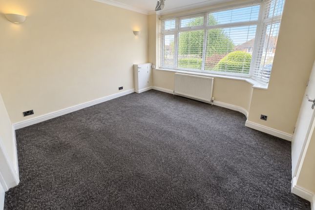 Luton, Bedfordshire photo 4