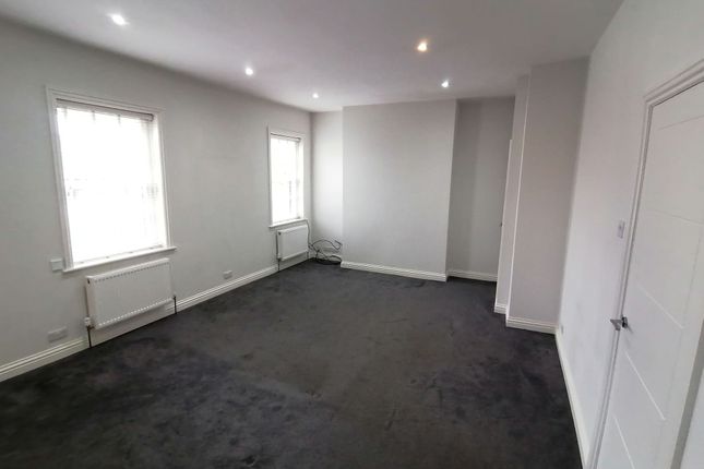 5 Harworth Place, Doncaster photo 5