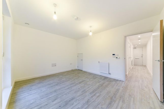 Flat 3 Freeman House, 19 Castle Street, London photo 2