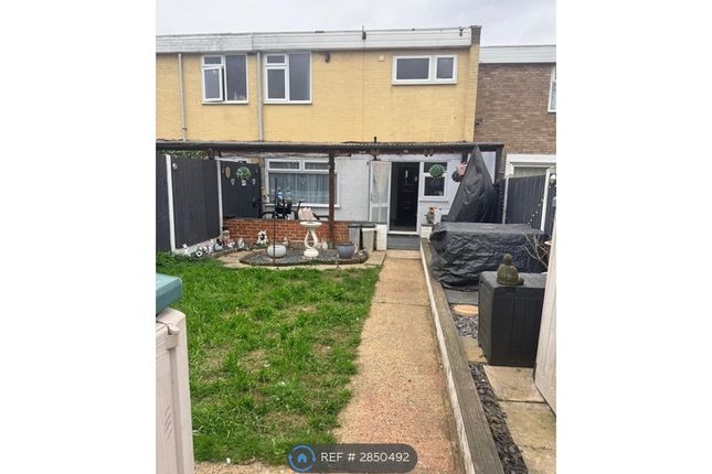 Ballards Walk, Basildon photo 2