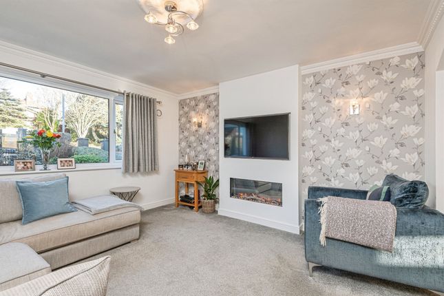 5, Meadow View, Huddersfield photo 2