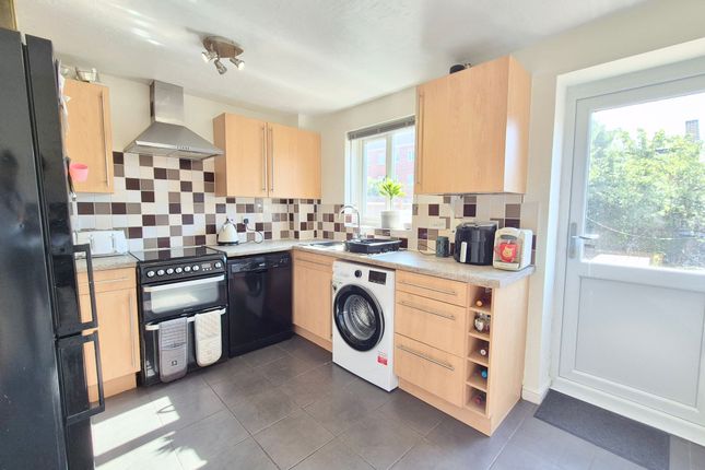 40 Stableford Close, Shepshed photo 2