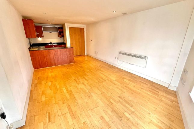 129 Magellan House, Leeds photo 4