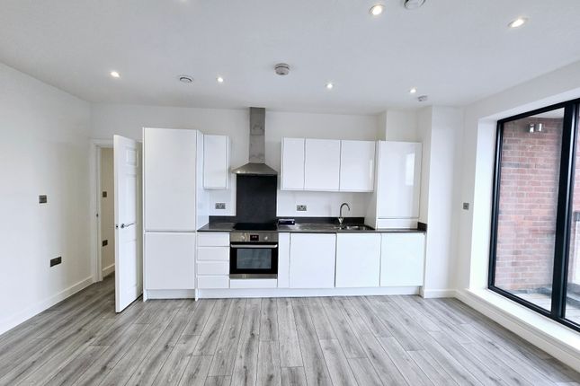 702, Woolwich Road, London photo 5