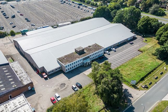 Light industrial to let in Unit 1 West Bank, Berry Hill Industrial Estate, Droitwich, Worcestershire