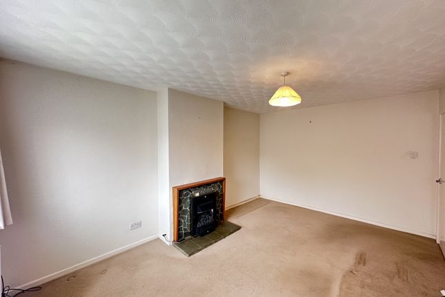 4, Elmleigh Road Littlebourne, Canterbury photo 2