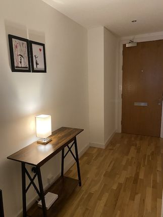 Flat to rent in Princes Parade, Liverpool