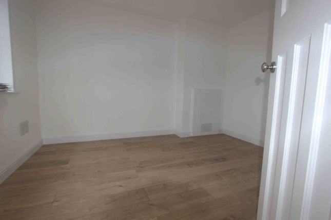 Flat to rent in St. Marks Road, Maidenhead