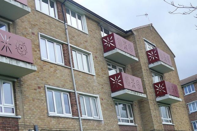 Flat, 100, Prospect Walk, Shipley photo 5