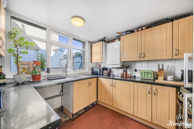 3, Fairville Mews, Westcliff-on-sea photo 3