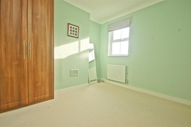 End terrace house to rent in Ashbourne Terrace, London