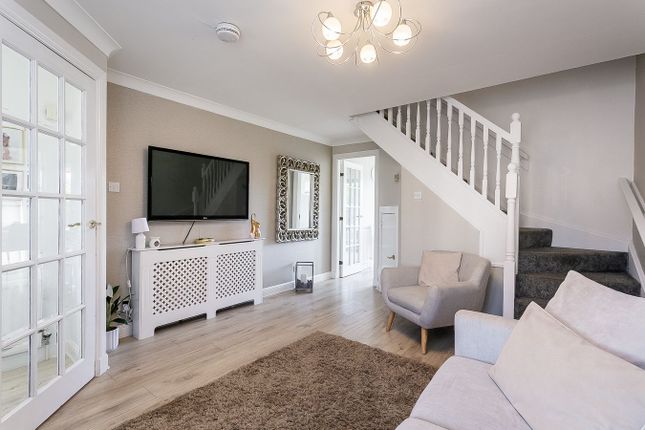 14, Wheatfield Grove, Loanhead photo 4