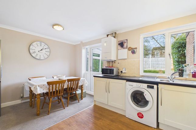 24, Dinthill, Telford photo 4