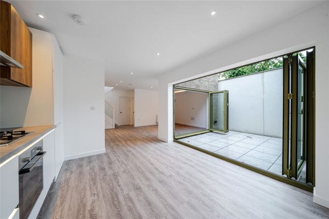 7, Brook Mews, London photo 2