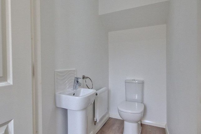 11, Hamlet Drive, Kingswood photo 4