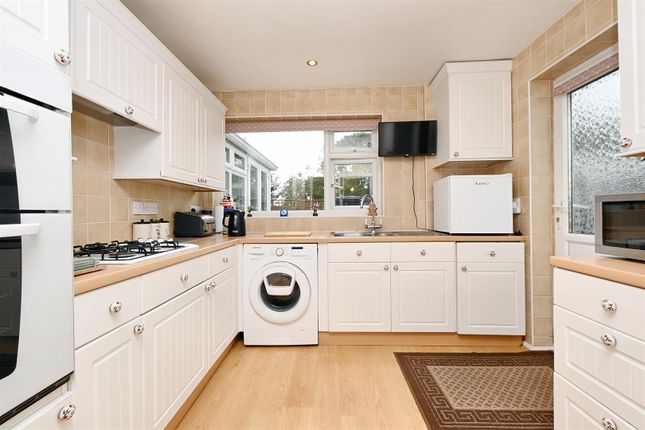59, Tolkien Road, Eastbourne photo 4