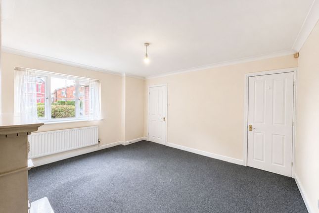 4 Huntingdon Court Manor Road, Churchtown photo 4