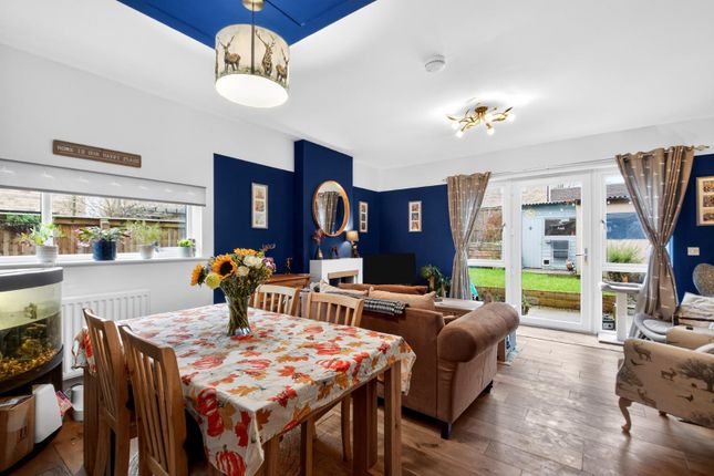 1, Fewston Drive, Harrogate photo 3