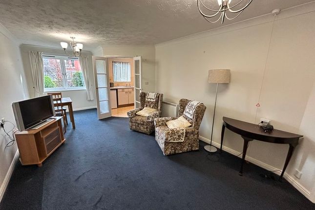 Apt 25 Cwrt Bryn Coed, Coed Pella Road, Colwyn Bay photo 2