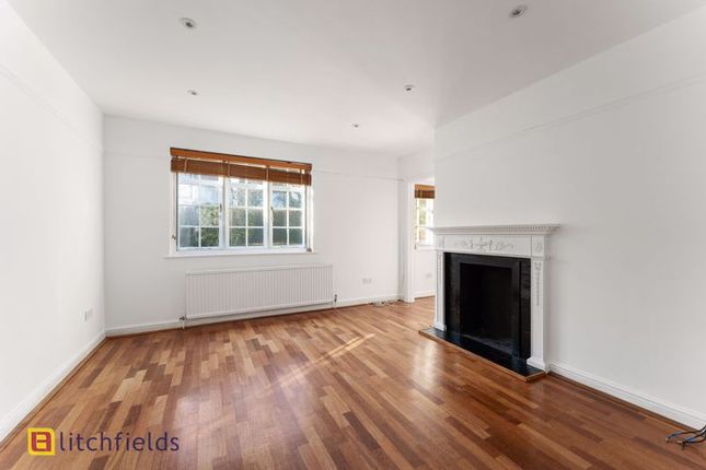 Terraced house for sale in Oakwood Road, Hampstead Garden Suburb