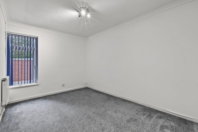 Plumleys, Basildon photo 2