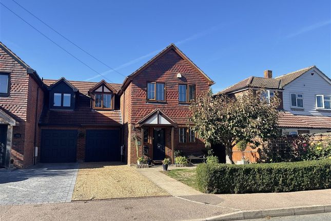 3-bed detached on Dorothy Avenue Cranbrook, Tonbridge, £550,000
