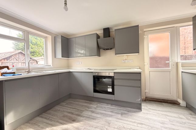 78, Nottingham photo 2