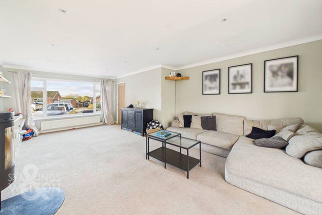 23 Elm Grove, Diss photo 3