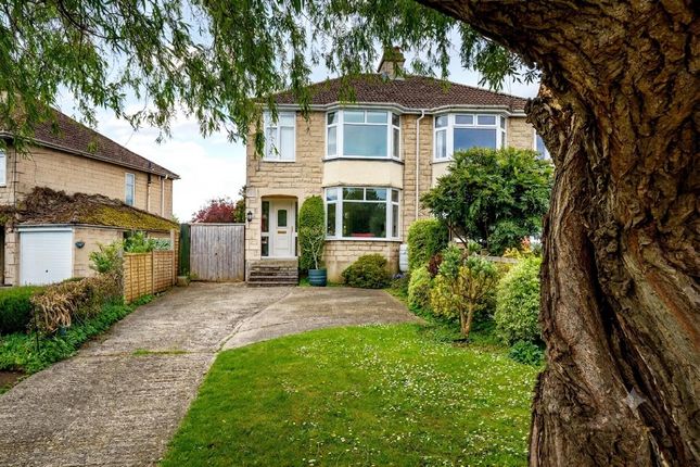3-bed house on 24, Pound Pill, Corsham, £485,000