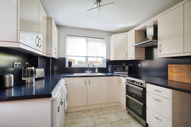 84, Thorndale, Leicestershire photo 3