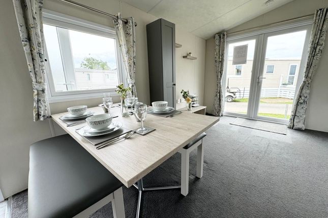 Car0051765 - Static Caravan