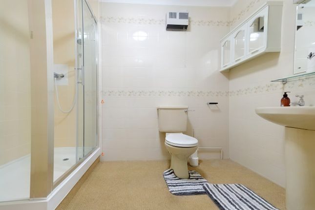 Flat for sale in Godfreys Mews, Old Moulsham, Chelmsford