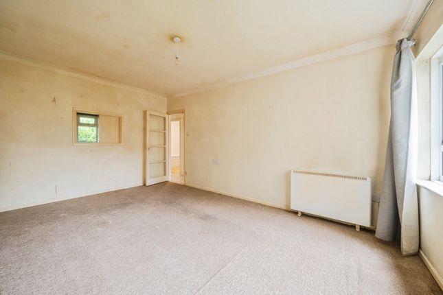 4 Isenhurst Court,, Streatfield Road, East Sussex photo 3