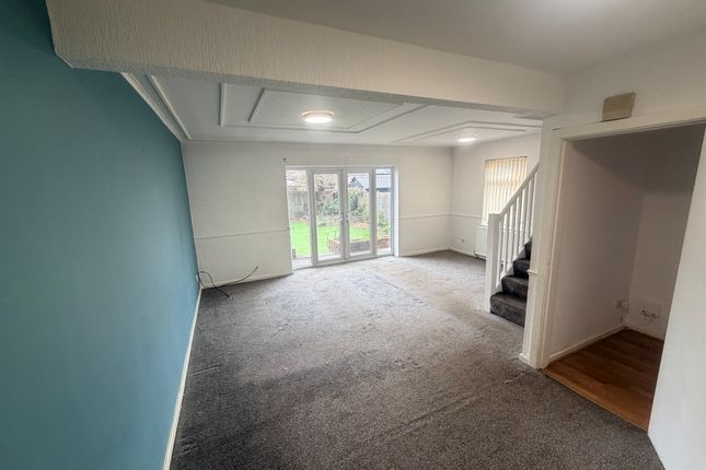 7, Albert Street, Bradford photo 3