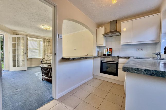 39, Ivory Close, Faversham photo 5
