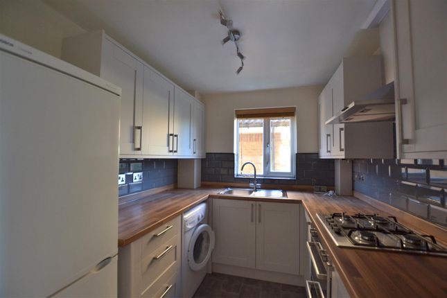 11, Ellen Drive, Fleet photo 3