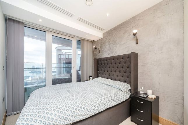 Apartment 2007, Arena Tower, 25, Crossharbour Plaza, London photo 4